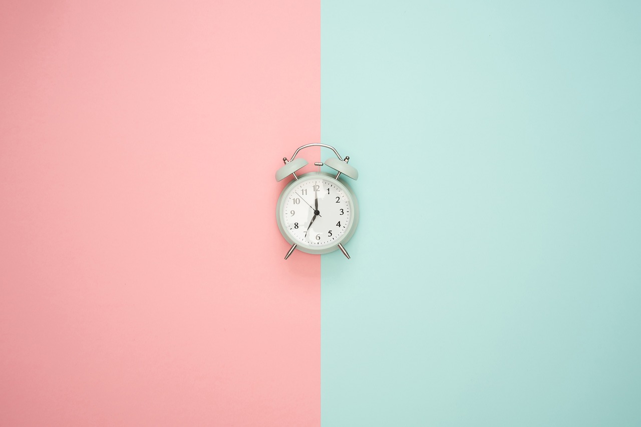 découvrez l'importance du temps de chargement dans l'expérience utilisateur et le référencement. apprenez des astuces pour optimiser la vitesse de votre site web et améliorer votre performance en ligne.