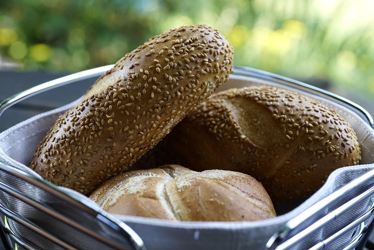 découvrez nos paniers cadeaux gastronomiques raffinés, remplis de produits fins et de délices artisanaux. offrez une expérience unique pour toutes les occasions avec un gourmet gift basket soigneusement composé pour ravir les gourmets.