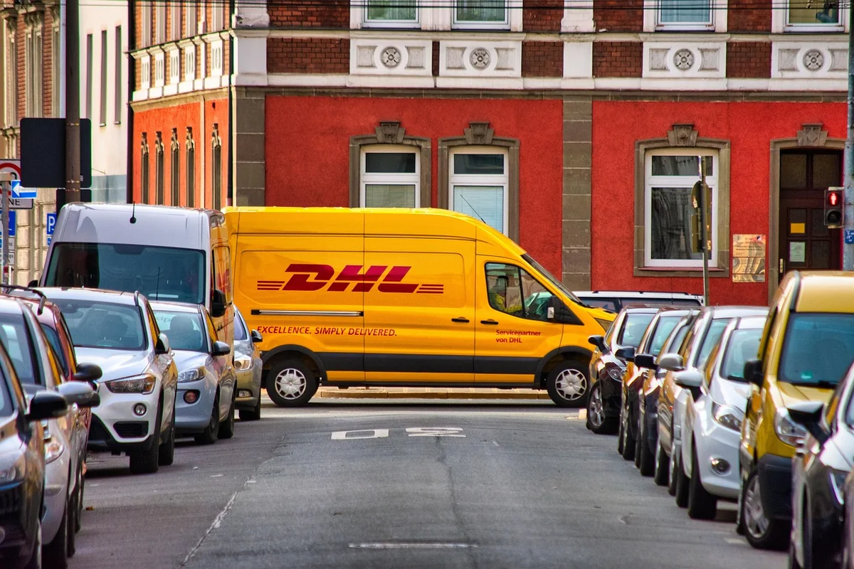 dhl