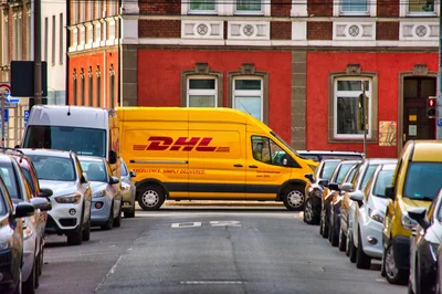 dhl