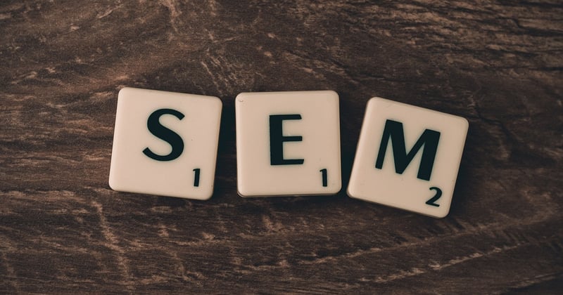 La stratégie search engine marketing qui transforme vos clics en clients