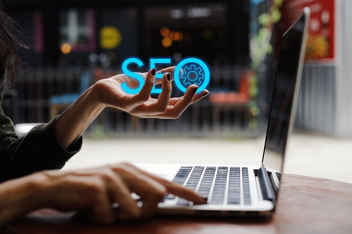 Maîtrisez l’Art du SEO grâce à l’IA : Stratégies pour Analyser et Surpasser Vos Concurrents