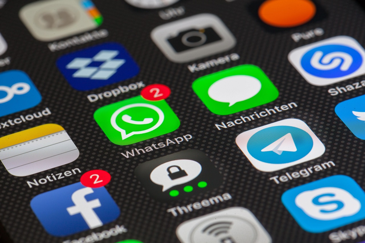 Les 15 incontournables des réseaux sociaux à surveiller en 2025 : Mise à jour de mi-année
