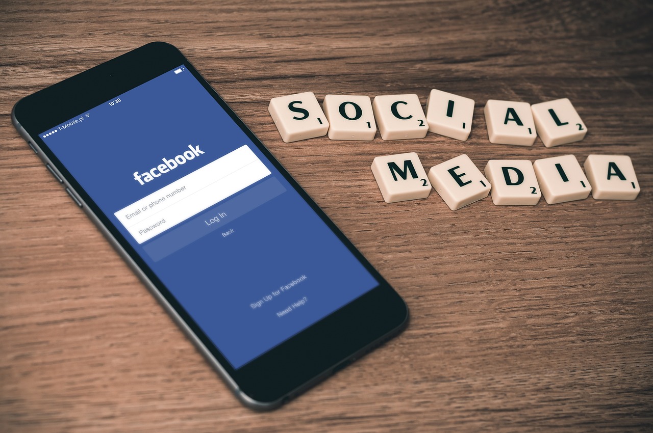 Comment utiliser les réseaux sociaux pour le SEO