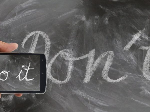 découvrez l'art du prompting, une technique innovante qui transforme la manière dont vos idées prennent vie. apprenez à formuler des prompts efficaces pour inspirer la créativité, optimiser vos projets et booster votre productivité. que vous soyez un professionnel ou un passionné, plongez dans cet univers fascinant et maîtrisez l'art de susciter l'imagination.
