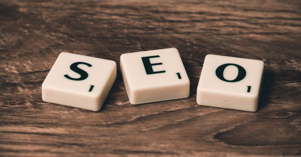 découvrez l'importance du seo pour votre site web. apprenez comment optimiser votre contenu, améliorer votre visibilité sur les moteurs de recherche et attirer plus de visiteurs qualifiés. boostez votre stratégie digitale avec des techniques seo efficaces.