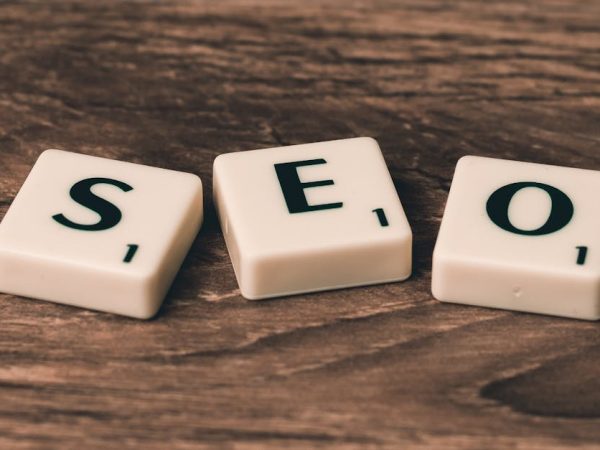 découvrez l'importance du seo pour votre site web. apprenez comment optimiser votre contenu, améliorer votre visibilité sur les moteurs de recherche et attirer plus de visiteurs qualifiés. boostez votre stratégie digitale avec des techniques seo efficaces.