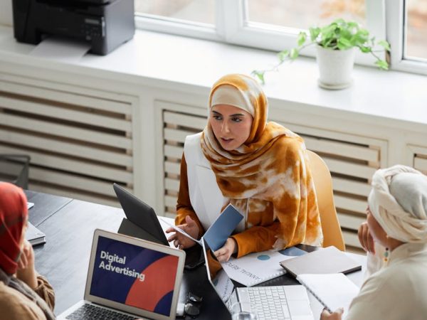 découvrez les dernières stratégies et tendances en matière de publicité digitale. apprenez comment optimiser vos campagnes en ligne pour atteindre votre public cible efficacement et augmenter votre retour sur investissement.