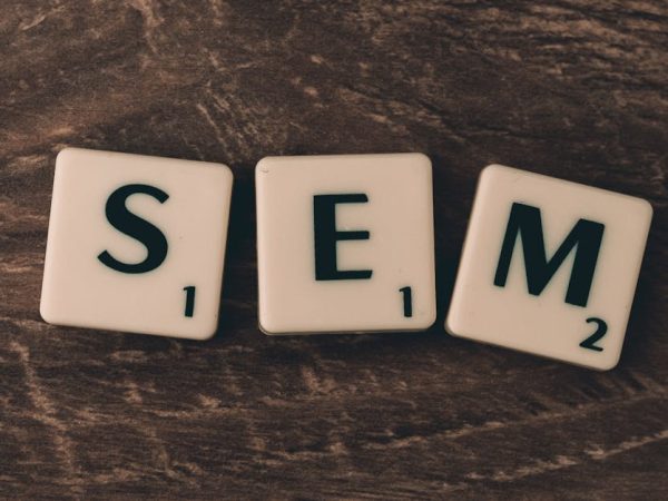 découvrez comment la publicité sur les moteurs de recherche peut propulser votre entreprise vers de nouveaux sommets. apprenez les stratégies clés pour maximiser votre visibilité en ligne et atteindre vos clients cibles efficacement.