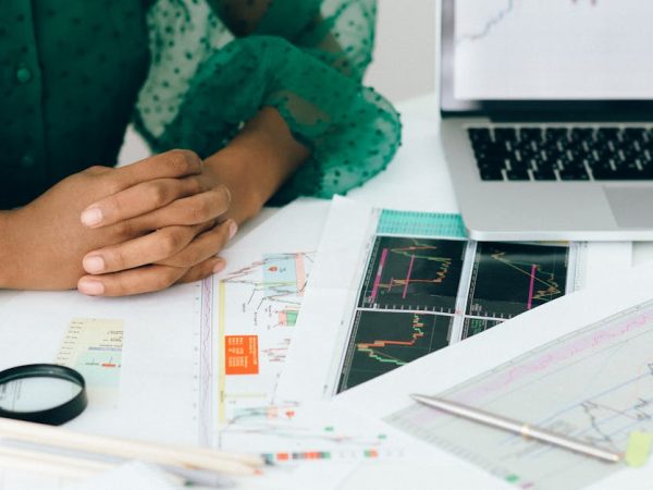 découvrez tout sur le taux de rebond (bounce rate), un indicateur clé de performance pour mesurer l'engagement des visiteurs sur votre site web. apprenez à interpréter ce chiffre et à mettre en place des stratégies pour l'optimiser.