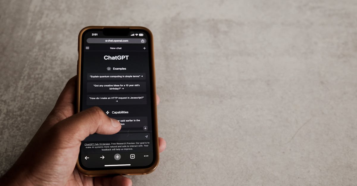 découvrez l'univers des chatbots : des assistants virtuels intelligents qui révolutionnent la communication avec les clients, optimisent l'expérience utilisateur et automatisent les tâches répétitives. apprenez comment intégrer ces outils innovants dans votre stratégie digitale pour améliorer votre service client et gagner en efficacité.