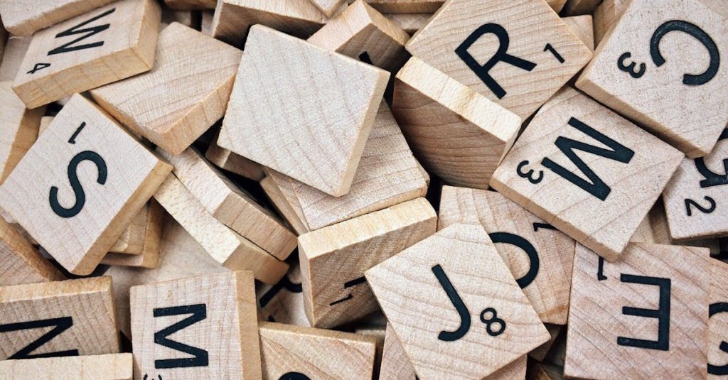 découvrez l'art de la communication efficace : stratégies, techniques et conseils pour améliorer vos échanges interpersonnels, renforcer vos relations et réussir dans vos projets professionnels.