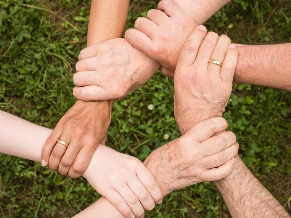 découvrez l'importance de la diversité dans notre société moderne. explorez comment la diversité enrichit nos vies, favorise l'innovation et crée des environnements inclusifs. plongez dans des réflexions sur l'égalité, l'inclusion et les bénéfices d'une communauté diversifiée.