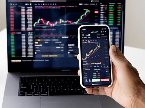 découvrez les stratégies essentielles du mobile marketing pour atteindre vos clients où qu'ils soient. optimisez votre communication et boostez vos ventes grâce à des campagnes ciblées sur mobile.
