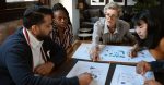 découvrez l'art du marketing en temps réel, une stratégie qui vous permet d'interagir instantanément avec votre audience et de tirer parti des tendances actuelles pour dynamiser votre marque. apprenez à adapter votre contenu, à engager vos clients et à maximiser votre impact dans un environnement en constante évolution.