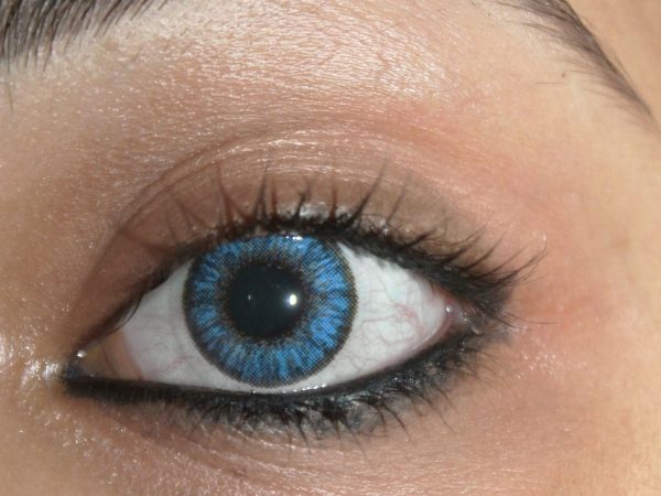 découvrez les lentilles de contact intelligentes, une innovation révolutionnaire qui combine technologie et confort pour améliorer votre vision et la santé oculaire. explorez les fonctionnalités avancées et les avantages de ces lentilles connectées qui s'adaptent à votre mode de vie.