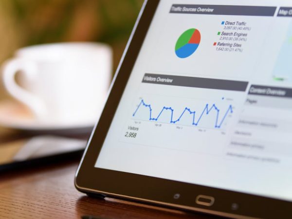 découvrez comment les web analytics peuvent transformer votre stratégie numérique. apprenez à analyser le comportement des utilisateurs sur votre site, à optimiser vos campagnes marketing et à améliorer l'expérience client grâce à des données précises et pertinentes.