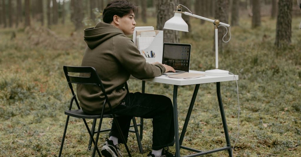 d&eacute;couvrez l'adaptabilit&eacute; : une comp&eacute;tence essentielle pour s'ajuster rapidement aux changements, relever de nouveaux d&eacute;fis et r&eacute;ussir dans un environnement en constante &eacute;volution.