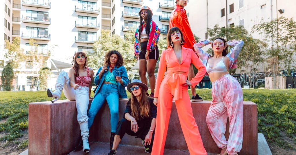 découvrez comment les influenceurs transforment les réseaux sociaux et impactent les tendances, le marketing et la communication auprès des marques et du grand public.