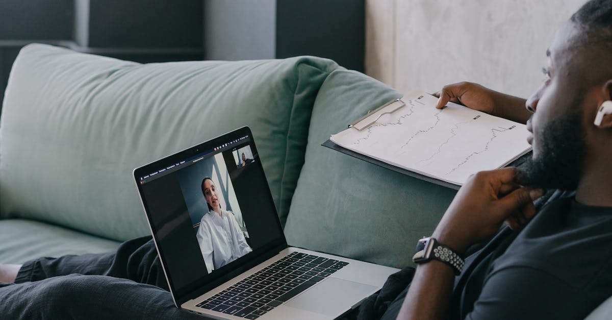 découvrez comment le video marketing peut booster la visibilité de votre marque, attirer de nouveaux clients et augmenter vos ventes grâce à des stratégies efficaces et adaptées à tous les budgets.