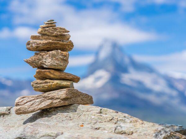 découvrez tout ce qu'il faut savoir sur la balance : utilité, conseils d'utilisation, types de balances et recommandations pour choisir l'appareil idéal selon vos besoins.